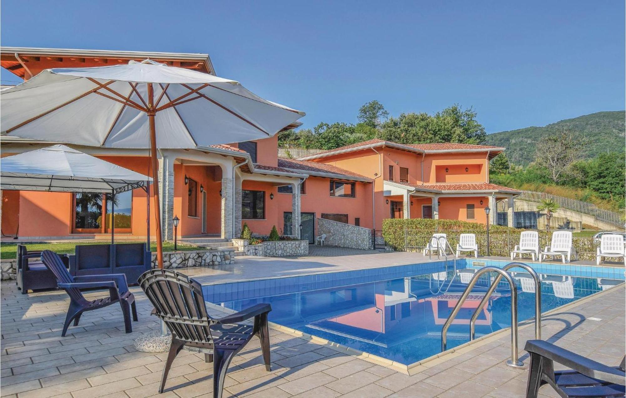 Marano Marchesato Villa Del Borgo מראה חיצוני תמונה